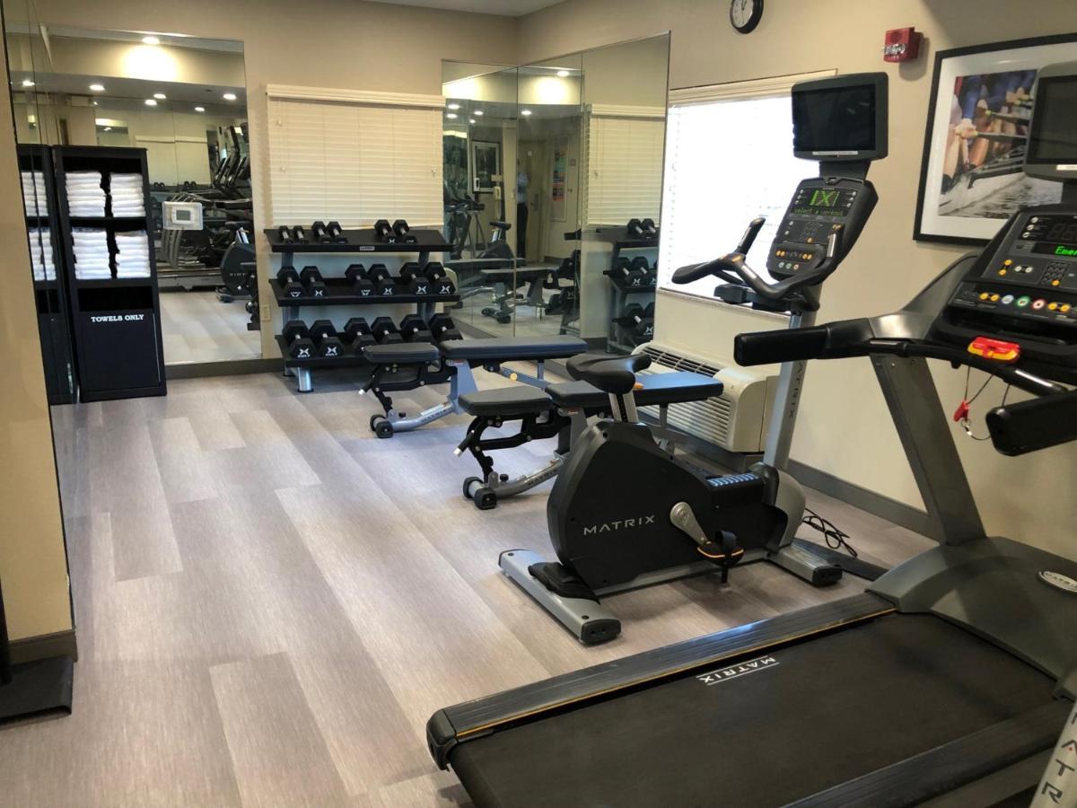 Candlewood Suites Fort Wayne - Nw By Ihg Экстерьер фото