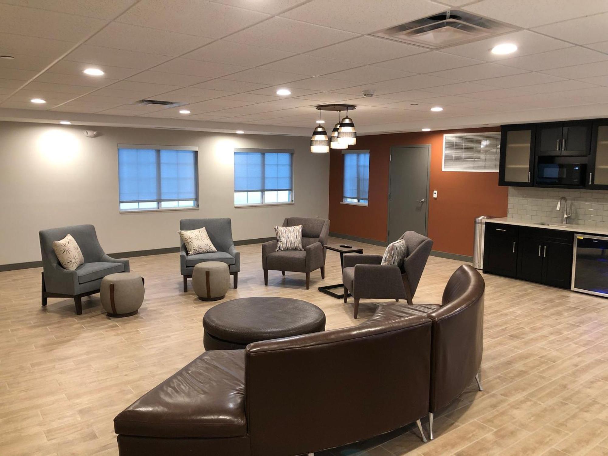 Candlewood Suites Fort Wayne - Nw By Ihg Экстерьер фото