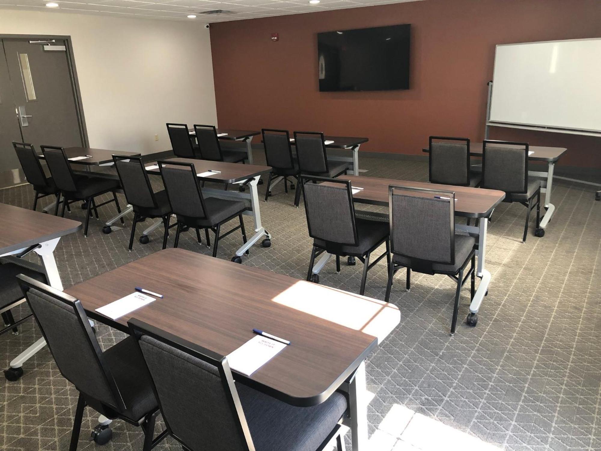 Candlewood Suites Fort Wayne - Nw By Ihg Экстерьер фото