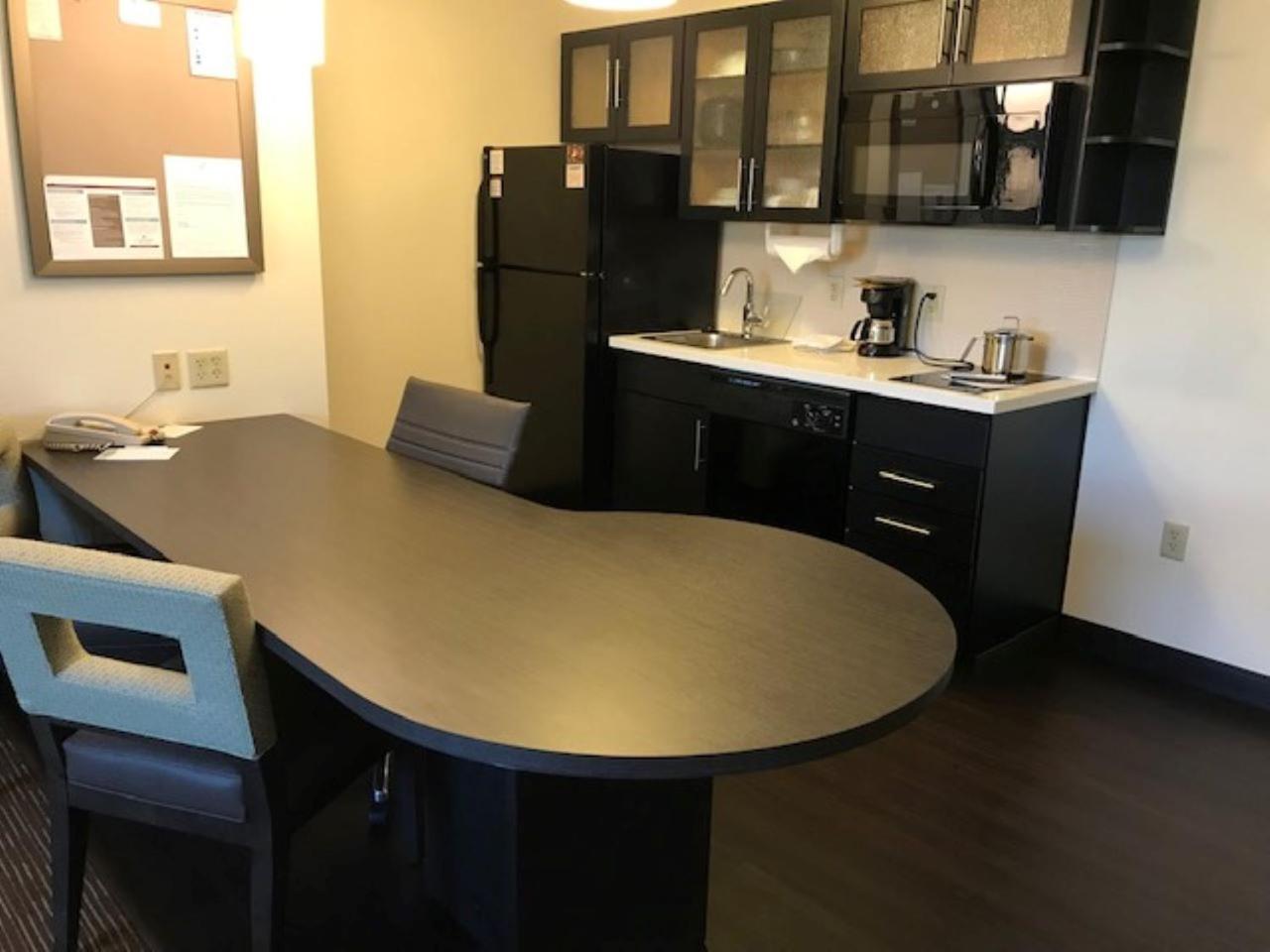 Candlewood Suites Fort Wayne - Nw By Ihg Экстерьер фото