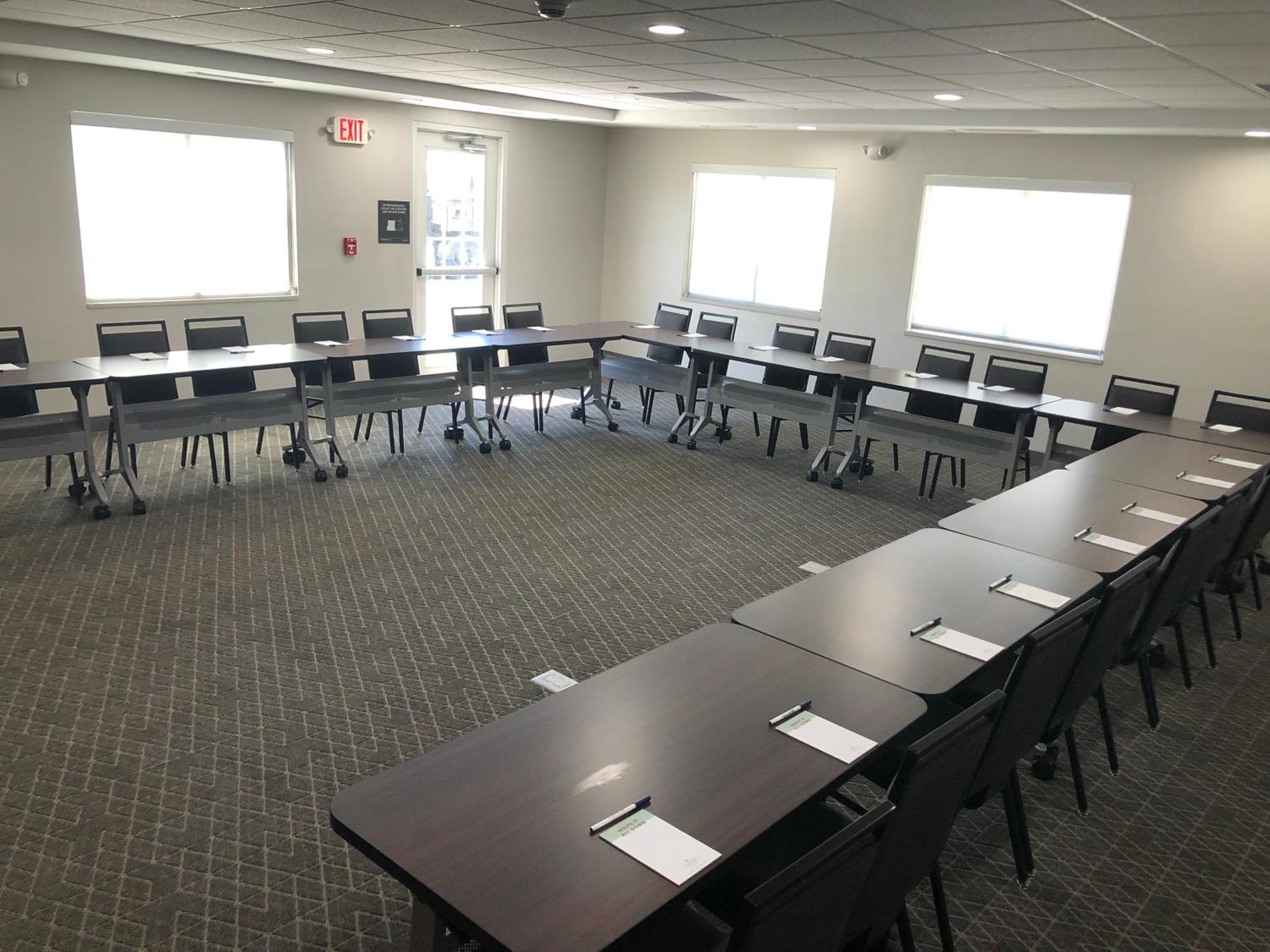 Candlewood Suites Fort Wayne - Nw By Ihg Экстерьер фото