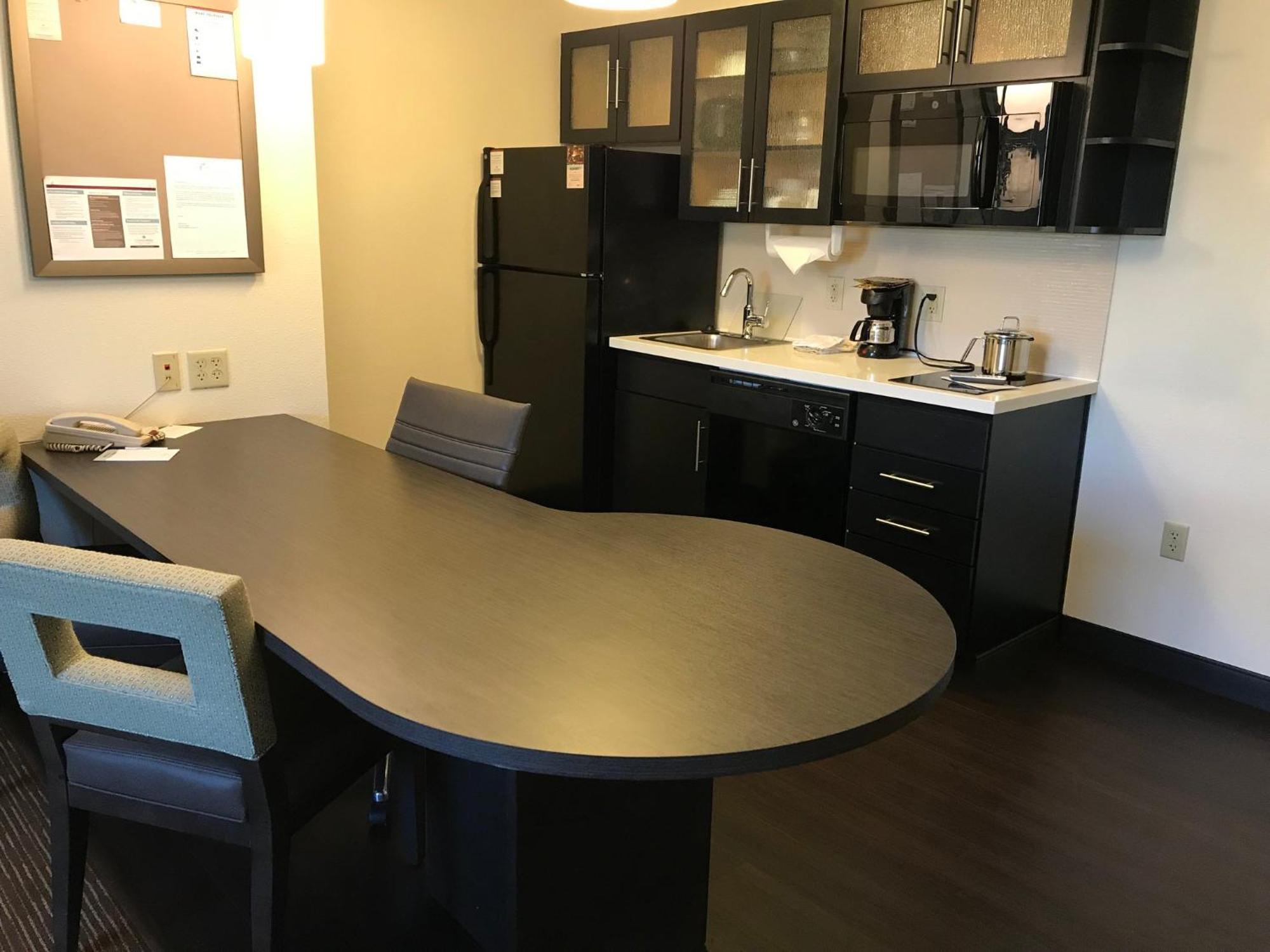 Candlewood Suites Fort Wayne - Nw By Ihg Экстерьер фото