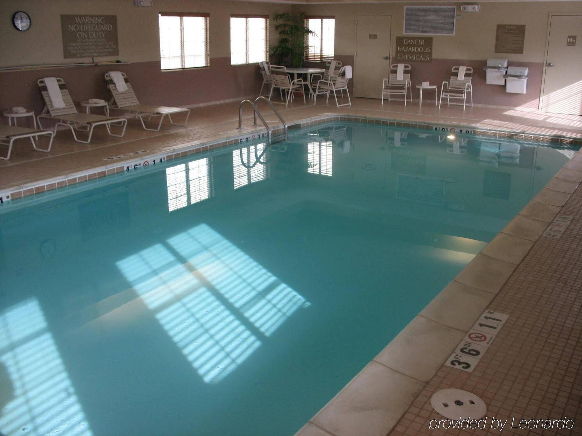 Candlewood Suites Fort Wayne - Nw By Ihg Экстерьер фото